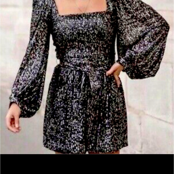ZARA Black sequined balloon sleeves mini dress - Picture 2 of 9